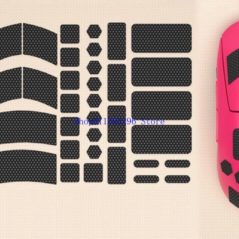 P82A Set protezioni universali - Gaming Accessories Pack recensione e prezzo